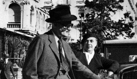 This image has an empty alt attribute; its file name is joyces-dublinerinnen-kurzlesungen-aus-james-joyces-werken-_c_zuercher-james-joyce-stiftung-foto-carola-giedion-welcker_20250704165445.jpg